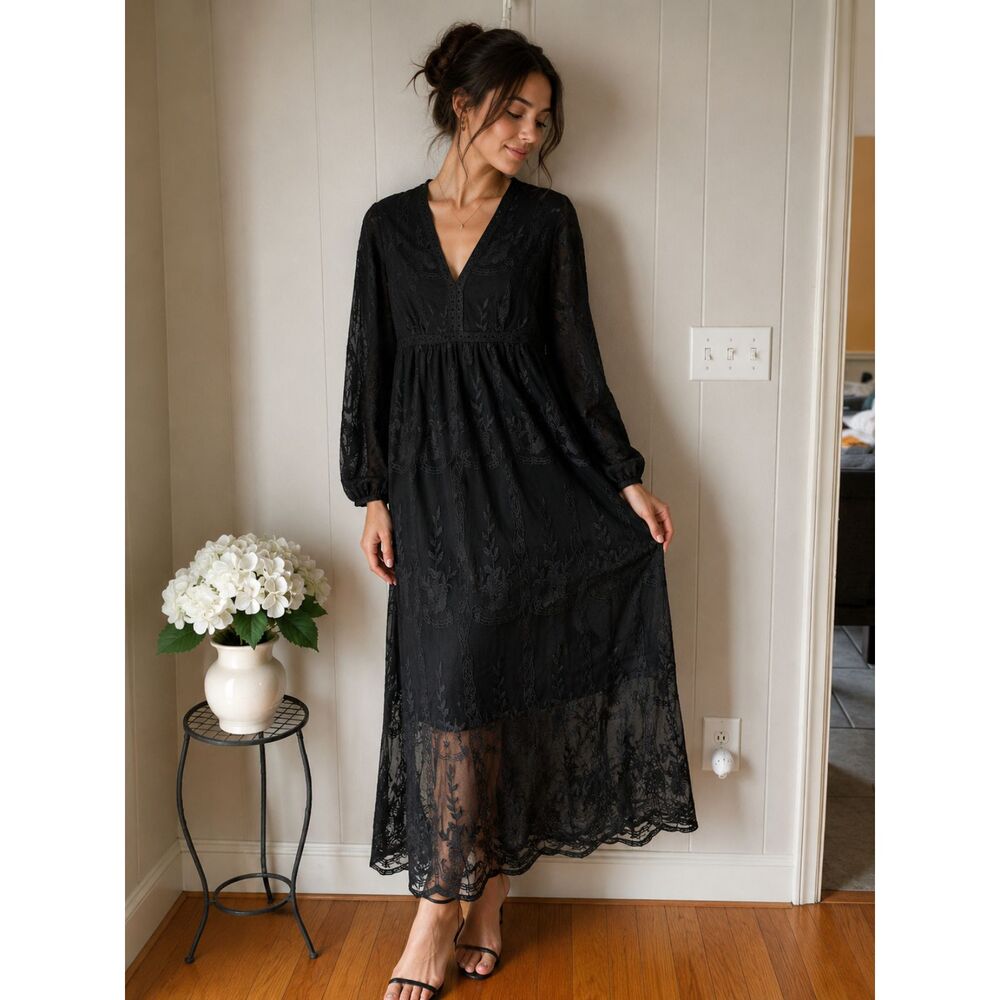 Goth Witch Black Lace Maxi Dress Long Sleeve V-Neck Romantic Size 10 NWT